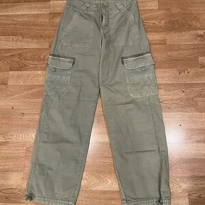 American Eagle Outfitters Olive Cargo Pants